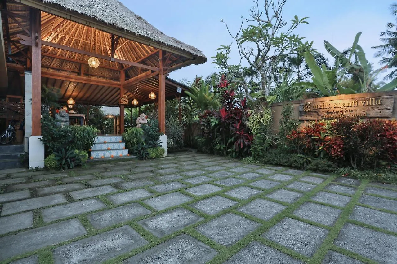 Maha Shanti Ubud Villa 0*, ウブド